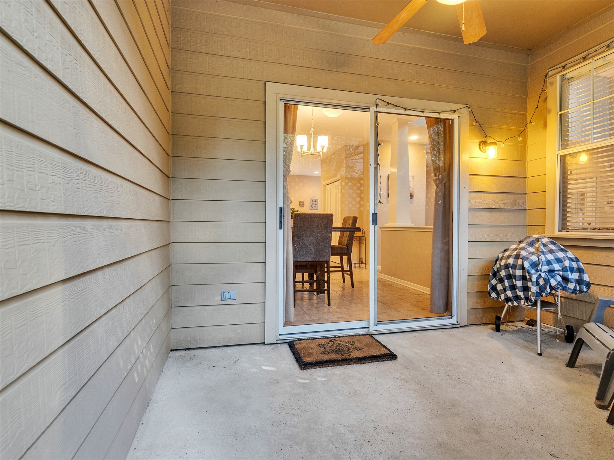 83 Scarlet Woods Court, Unit 83 The Woodlands, TX 77380 - Photo 27 of 34 View from standing at the patio gate.