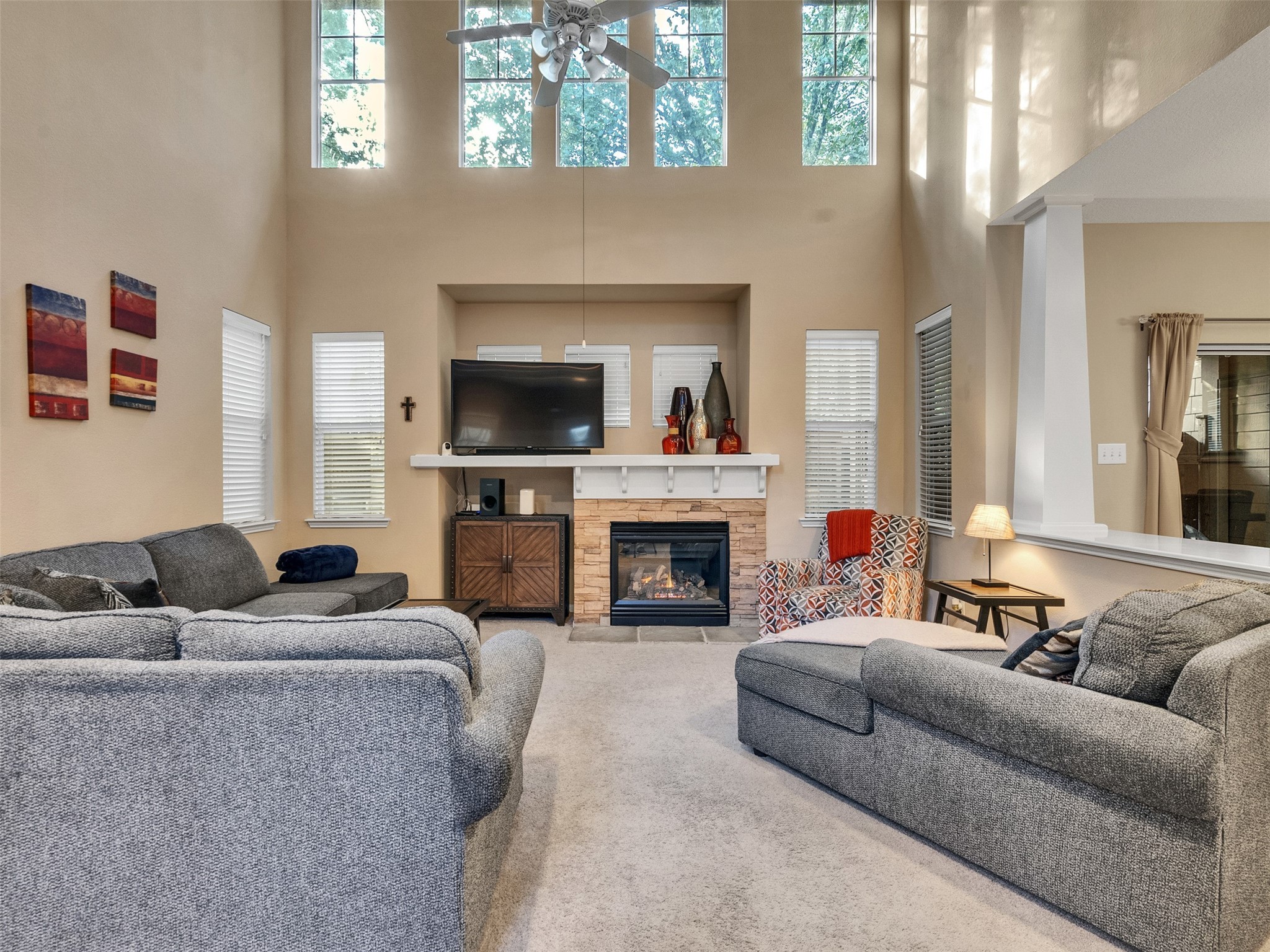 83 Scarlet Woods Court, Unit 83 The Woodlands, TX 77380 - Photo 8 of 34