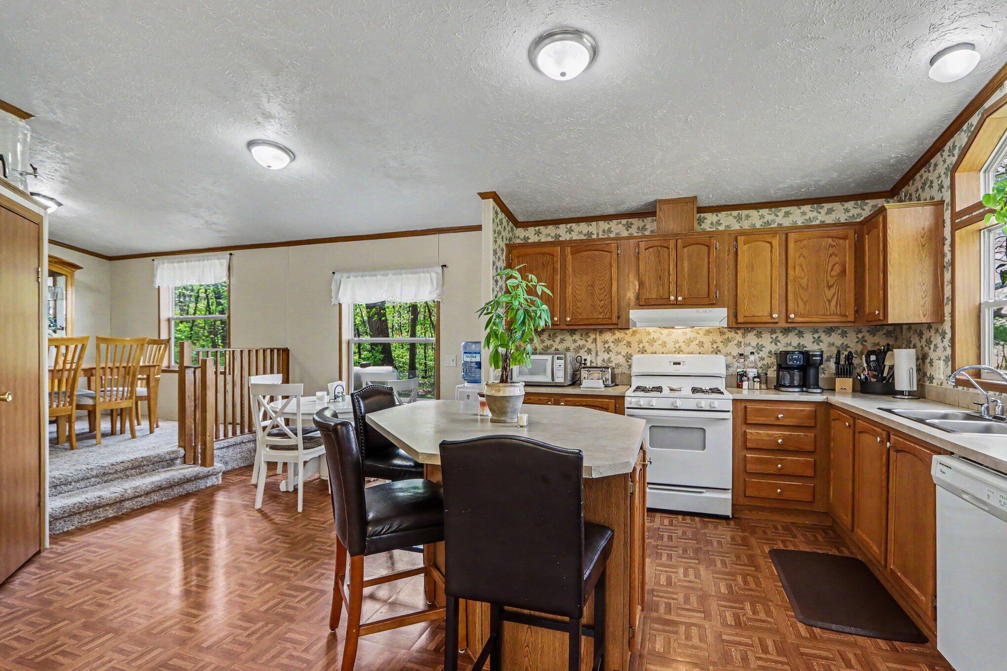 52800 Boone Road Three Rivers, MI 49093 - Photo 9 of 26 009_file_2195