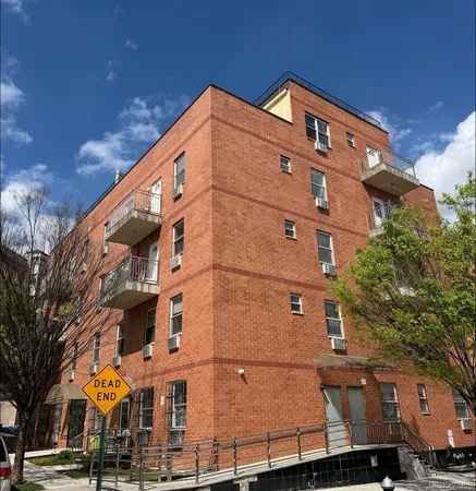 $533,000 | 71-77 159th Street, Unit 3D | Pomonok