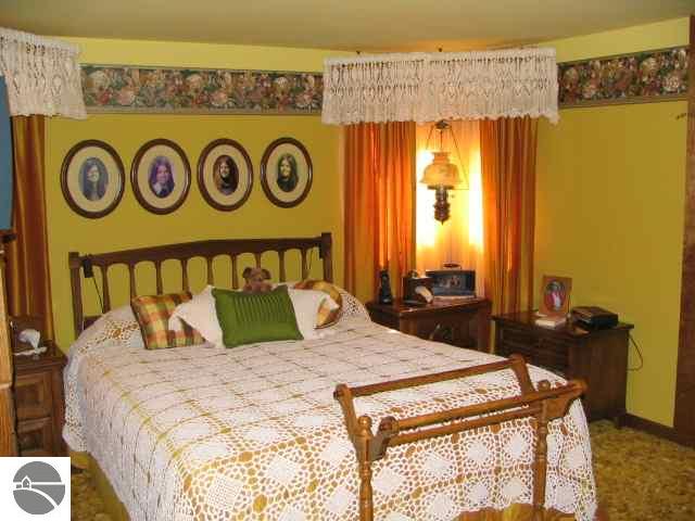 5600 West Geers Road McBain, MI 49657 - Photo 4 of 9 1669404-3.JPG