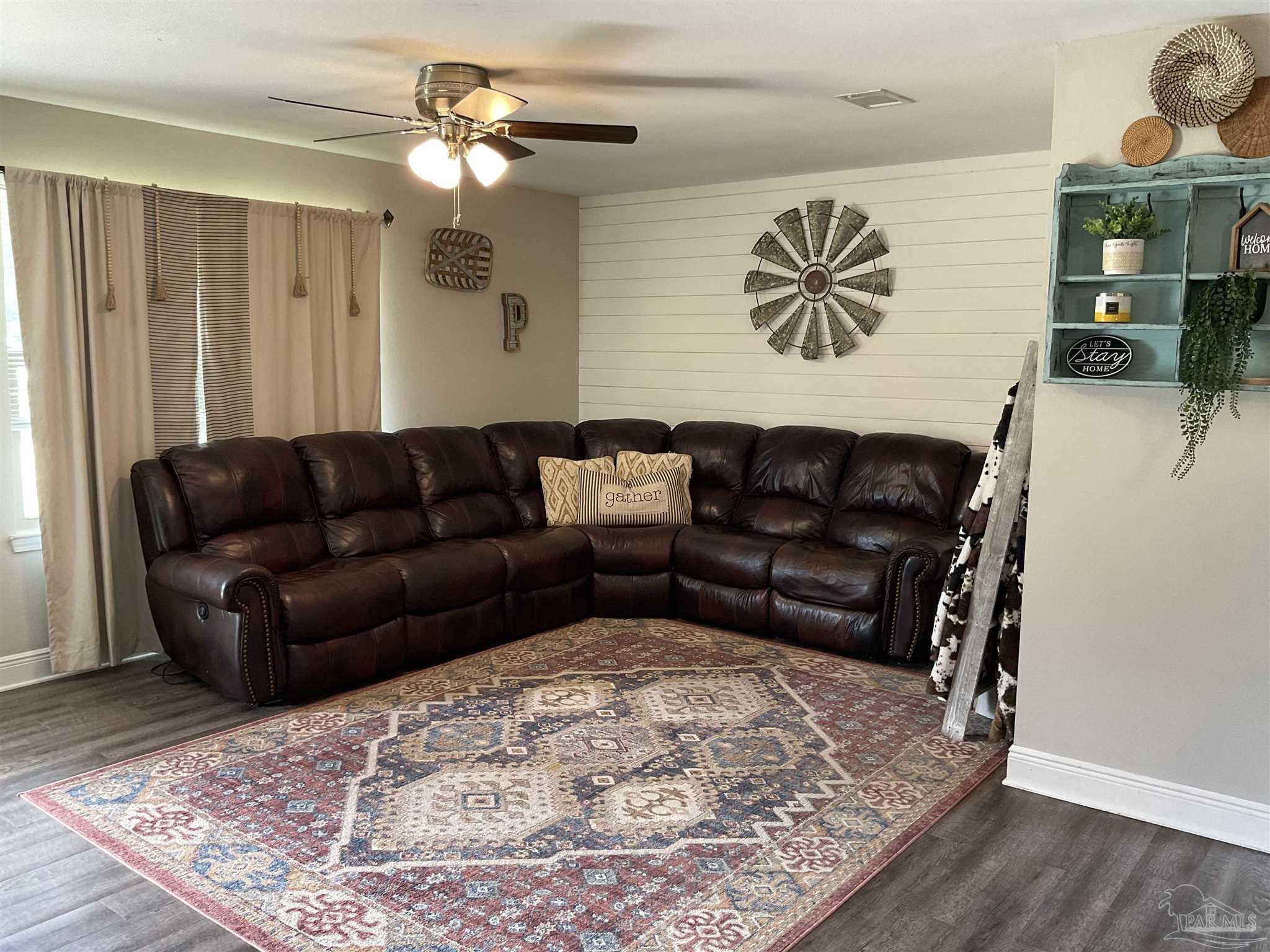 6716 East Gate Road Milton, FL 32570 - Photo 11 of 24 Gallery Image 11