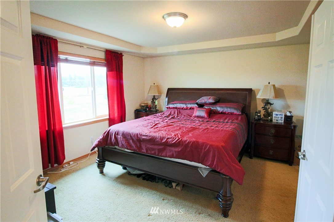 7369 Radius Loop Southeast Lacey, WA 98513 - Photo 12 of 20 Gallery Image 12
