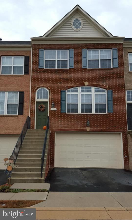 9730 Corbett Circle Manassas Park, VA 20111 - Photo 1 of 12