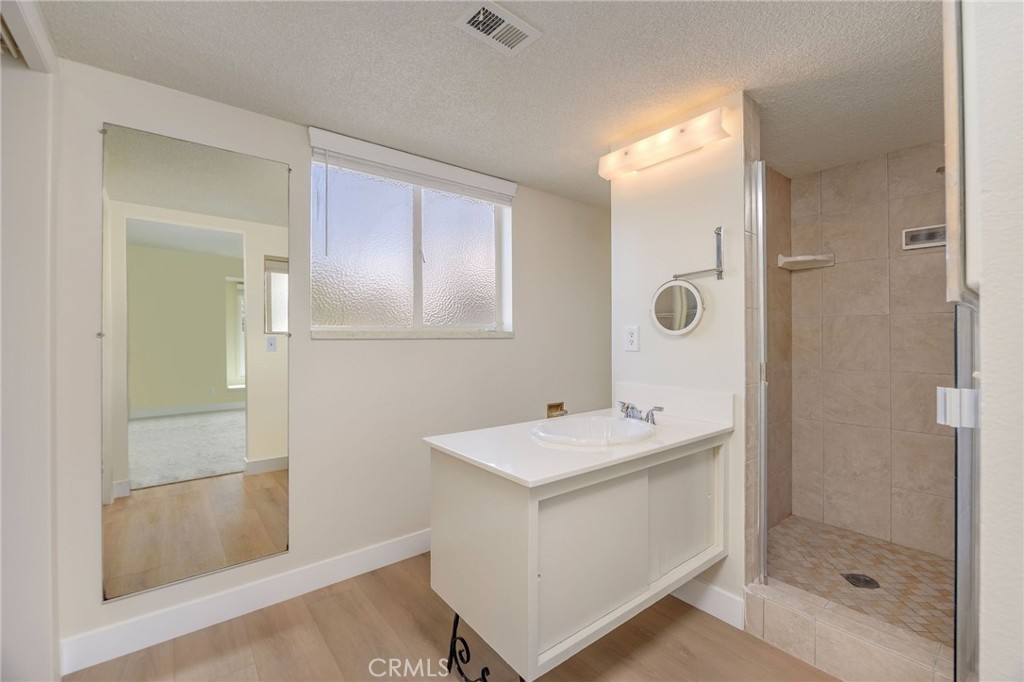 11305 Loch Lomond Road Los Alamitos, CA 90720 - Photo 16 of 30