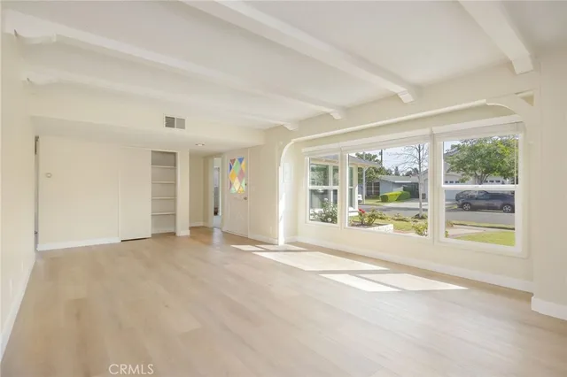 $1,499,000 | 11305 Loch Lomond Road, Los Alamitos, CA 90720