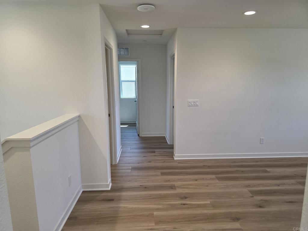 725 Kingbird Loop Oceanside, CA 92058 - Photo 26 of 47 Gallery Image 26