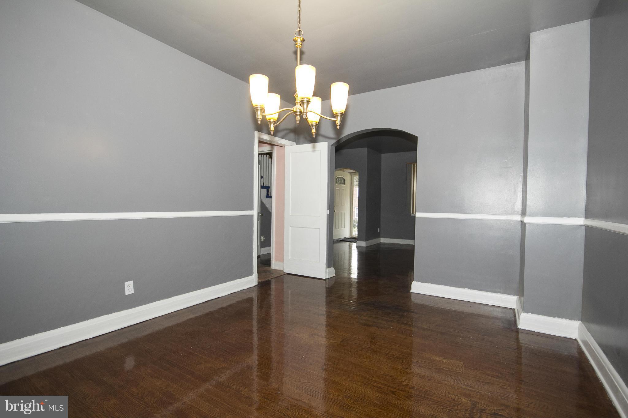 1618 Shadyside Road Baltimore, MD 21218 - Photo 5 of 22 Dining Room