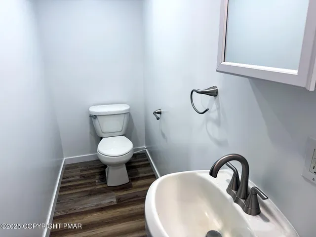 $1,400 | 1825 Highway 209, Unit 103, Brodheadsville, PA 18322