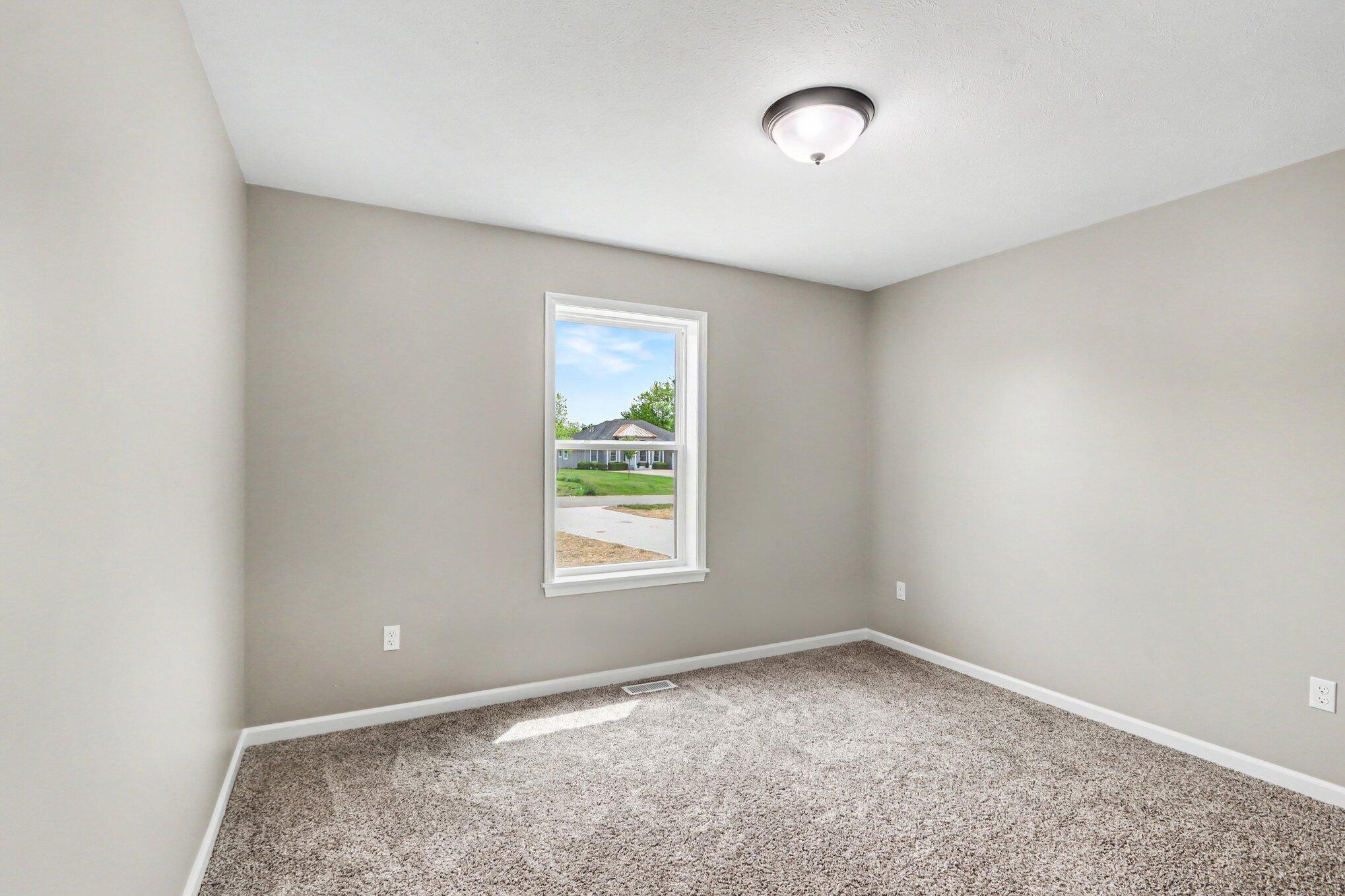 124 Jeremy Street Constantine, MI 49042 - Photo 16 of 27 016_file_4816