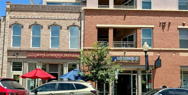 an aerial view of residential house and mountain view