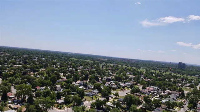 a view of sign board