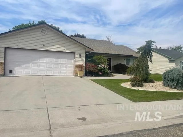 $2,195 | 161 Southwest 18th Street, Ontario, OR 97914