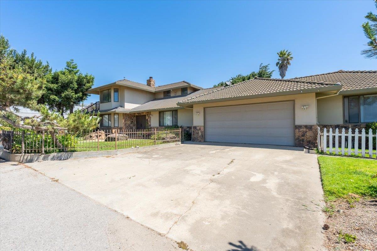 23820 Potter Road Salinas, CA 93908 - Photo 6 of 28