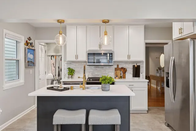 $550,000 | 5217 France Avenue South, Minneapolis, MN 55410