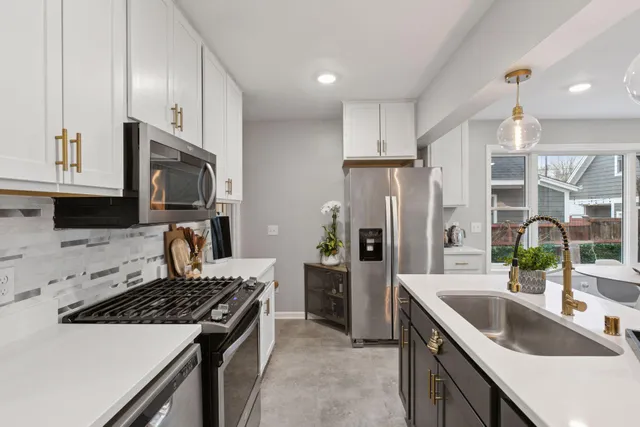 $550,000 | 5217 France Avenue South, Minneapolis, MN 55410