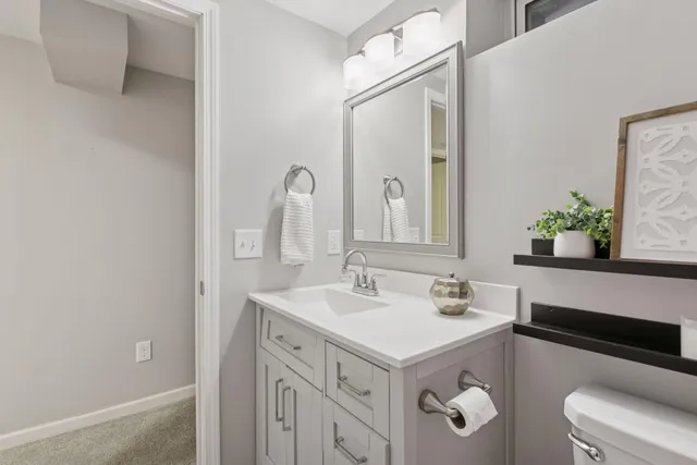 $550,000 | 5217 France Avenue South, Minneapolis, MN 55410