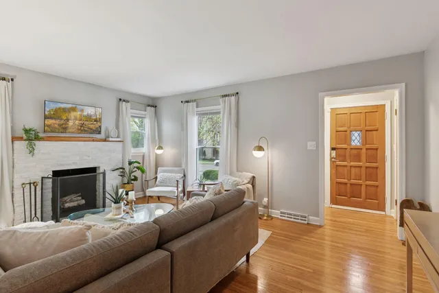 $550,000 | 5217 France Avenue South, Minneapolis, MN 55410