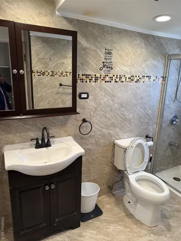 $759,999 | 118 Lincoln Avenue, Deer Park, NY 11729