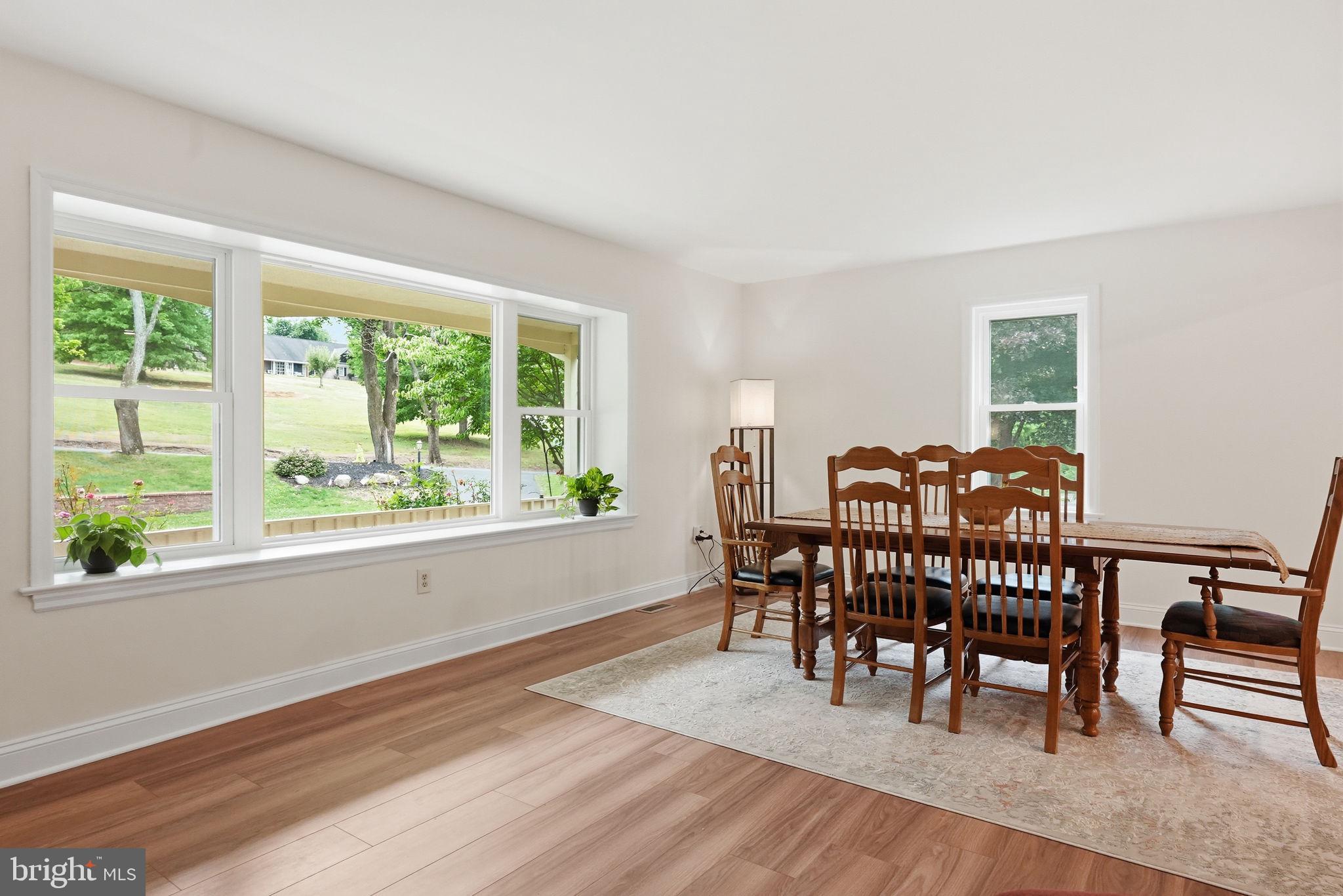 194 Meadow Glen Lane Reading, PA 19607 - Photo 12 of 96