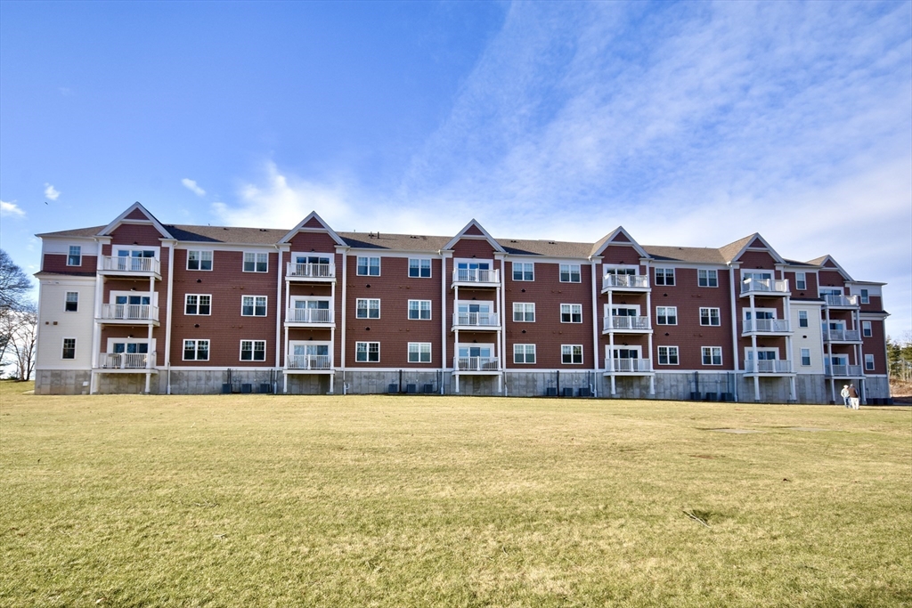 57 Long Point Road, Unit 104 Lakeville, MA 02347 - Photo 25 of 30