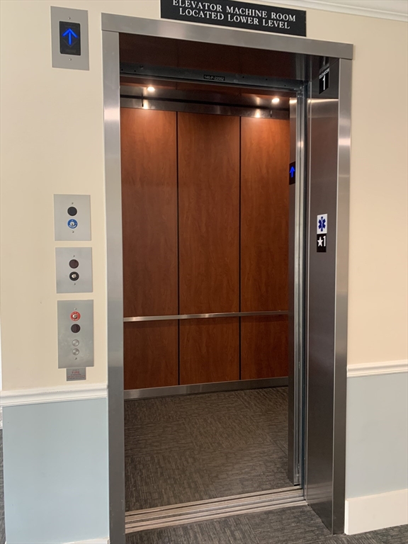 57 Long Point Road, Unit 104 Lakeville, MA 02347 - Photo 36 of 41 a room with window