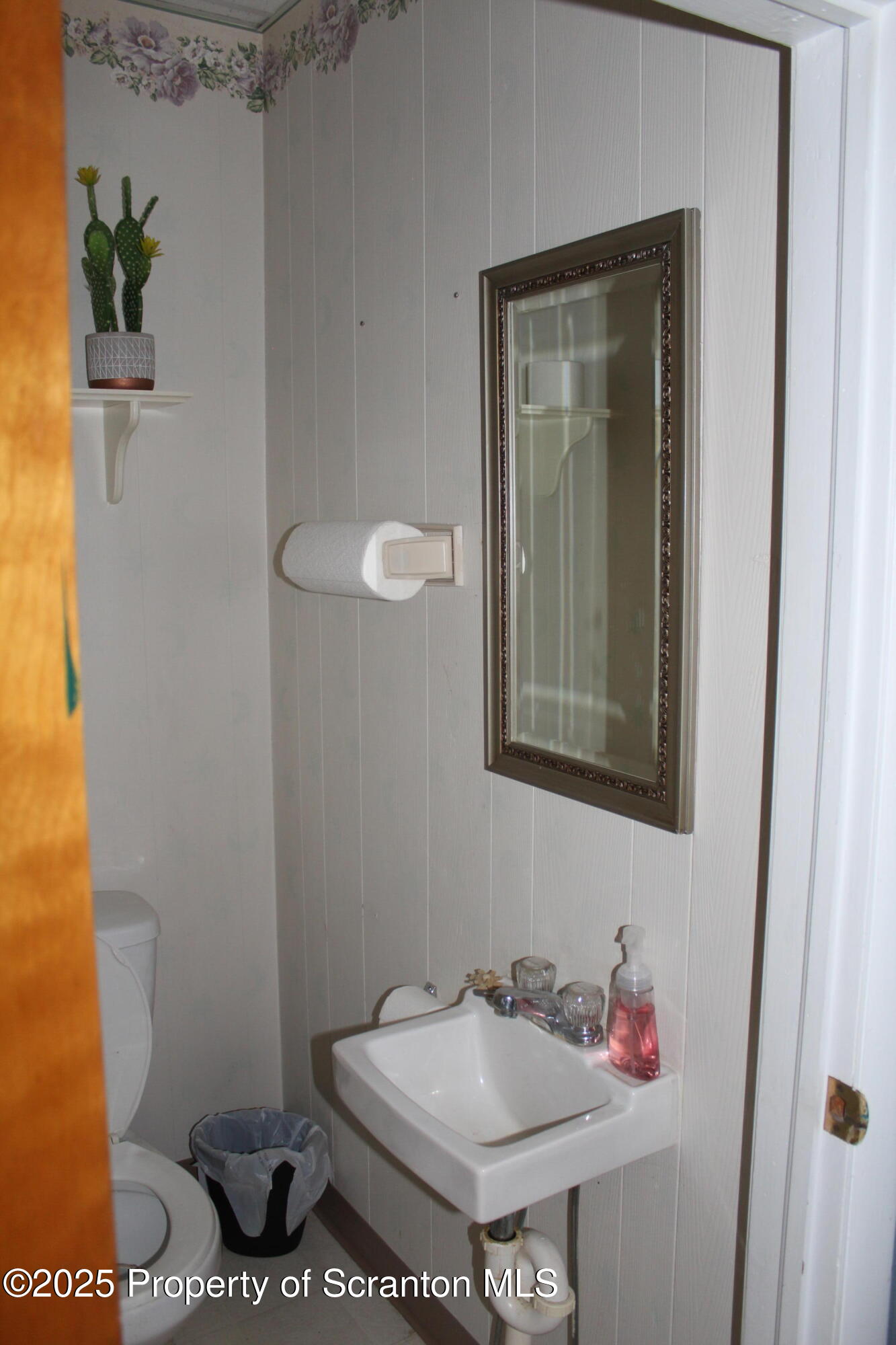 105 College Avenue Factoryville, PA 18419 - Photo 23 of 24 IMG_5744