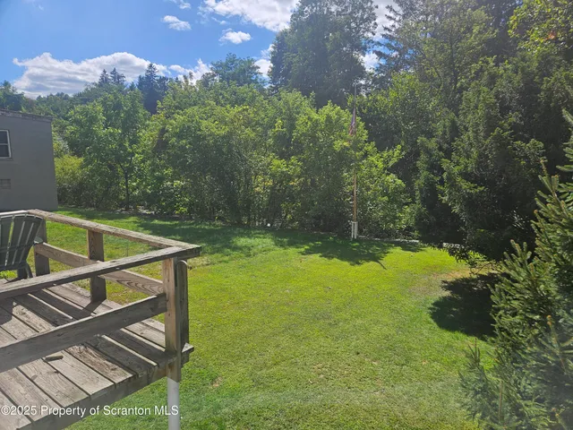 $900 | 105 College Avenue, Factoryville, PA 18419