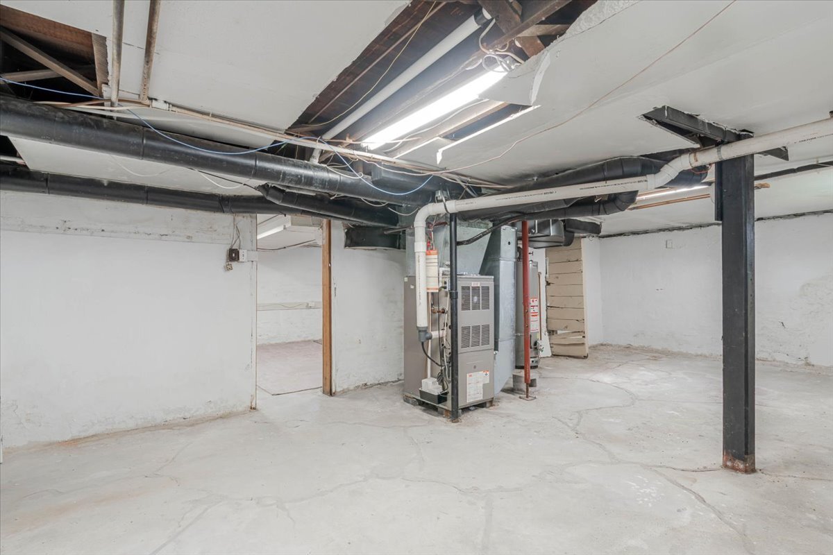 117 West Humiston Street Pontiac, IL 61764 - Photo 24 of 33