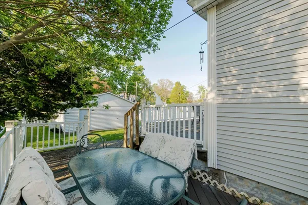 $179,000 | 117 West Humiston Street, Pontiac, IL 61764