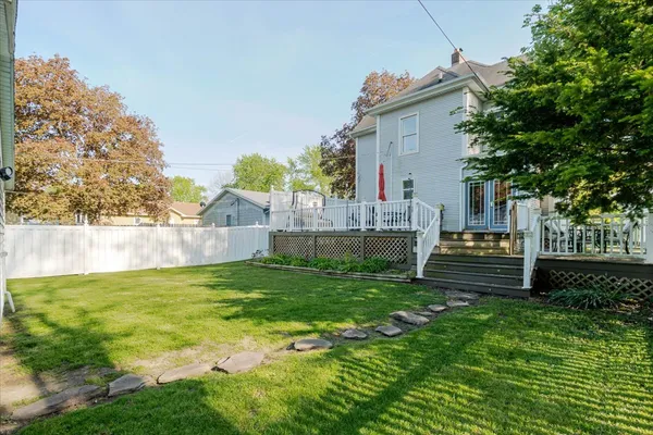 $179,000 | 117 West Humiston Street, Pontiac, IL 61764