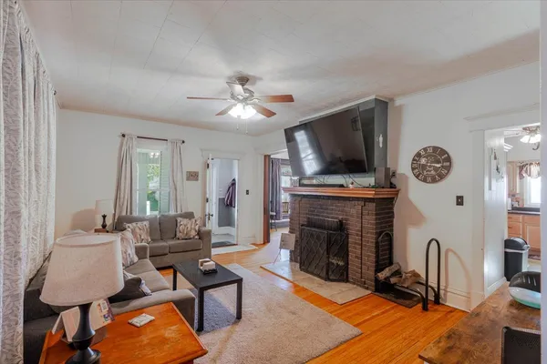 $179,000 | 117 West Humiston Street, Pontiac, IL 61764