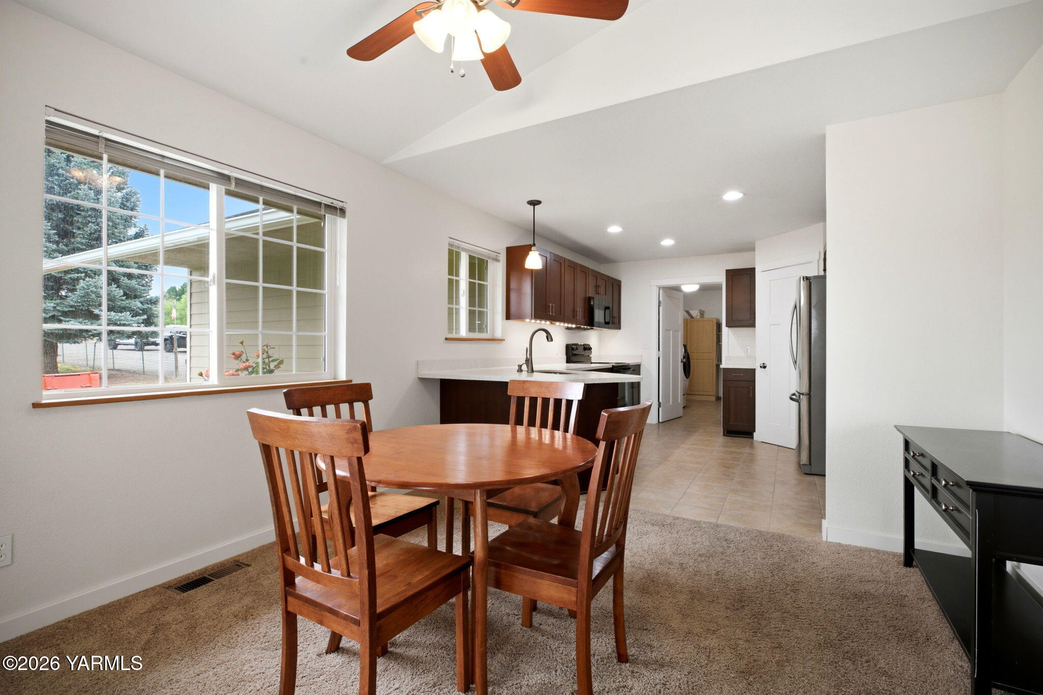 14809 Douglas Road Yakima, WA 98908 - Photo 7 of 25 McGuire_260720_Douglas_Yakima_16