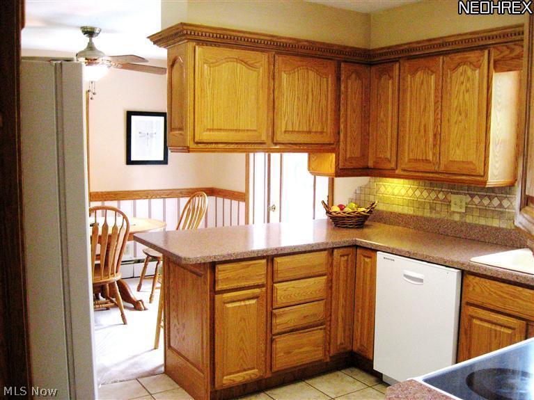 3110 Dutt Road Barberton, OH 44203 - Photo 6 of 21 Second shot of Kitchen with view to dining area.