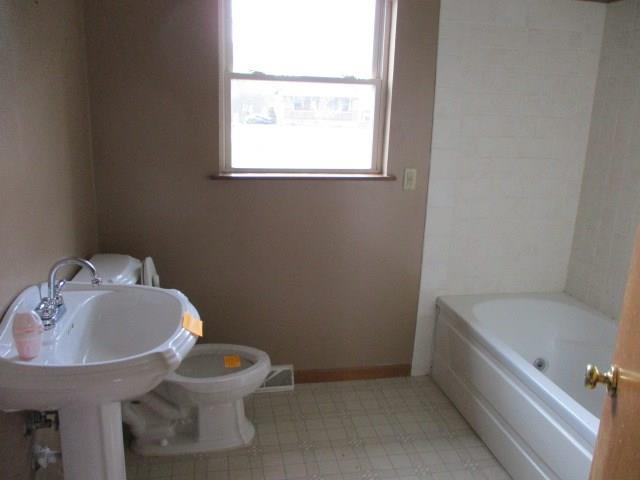 1597 East Staunton Road Troy, OH 45373 - Photo 9 of 17