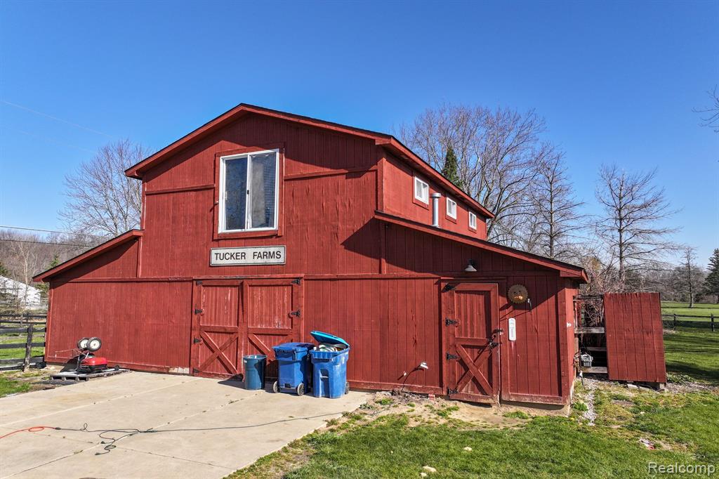 12238 Odell Road Linden, MI 48451 - Photo 47 of 55