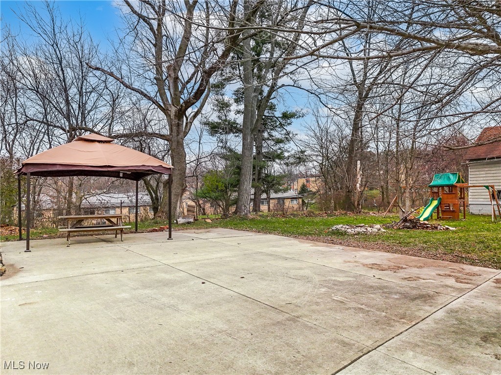 7773 York Road Cleveland, OH 44130 - Photo 4 of 23 Gallery Image 4