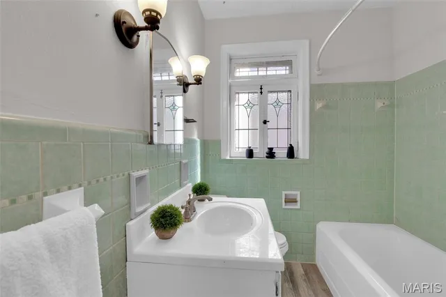 $280,000 | 4035 Fairview Avenue, St. Louis, MO 63116