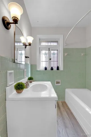 $280,000 | 4035 Fairview Avenue, St. Louis, MO 63116