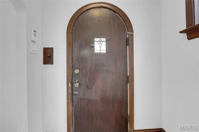 $280,000 | 4035 Fairview Avenue, St. Louis, MO 63116