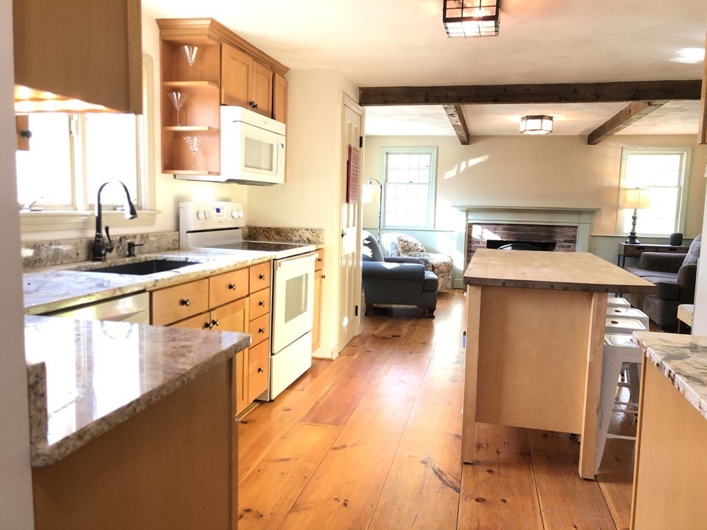 65 Lancaster County Road Harvard, MA 01451 - Photo 3 of 14