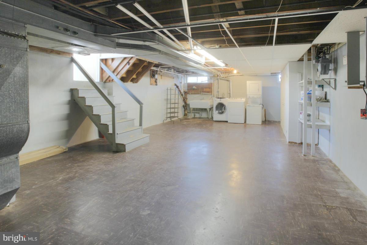 7514 Labyrinth Road Baltimore, MD 21208 - Photo 27 of 27 a view of an empty room with white walls
