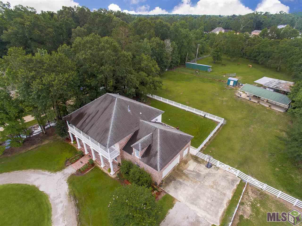16560 Spiller's Way Baton Rouge, LA 70817 - Photo 4 of 47 Gallery Image 4