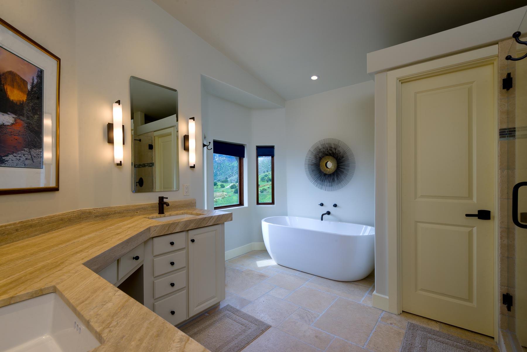 1400 Northridge Road Santa Barbara, CA 93105 - Photo 14 of 26 Master Bathroom