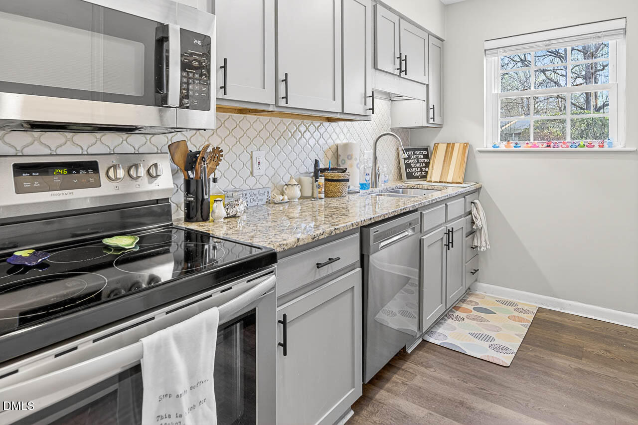 6467 New Market Way Raleigh, NC 27615 - Photo 2 of 36 6467 New Market Way -7