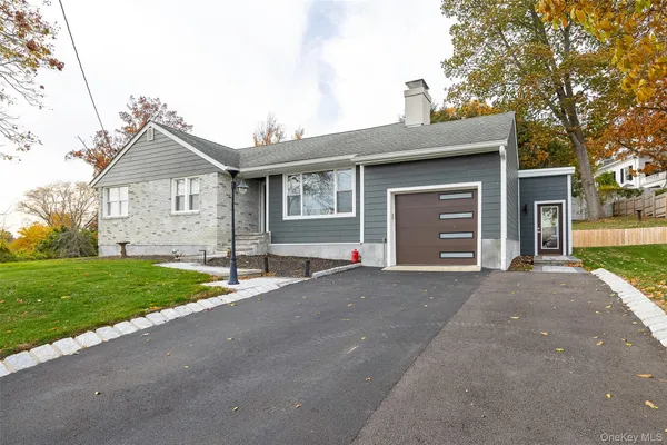 $749,000 | 39 Susan Drive, Newburgh, NY 12550