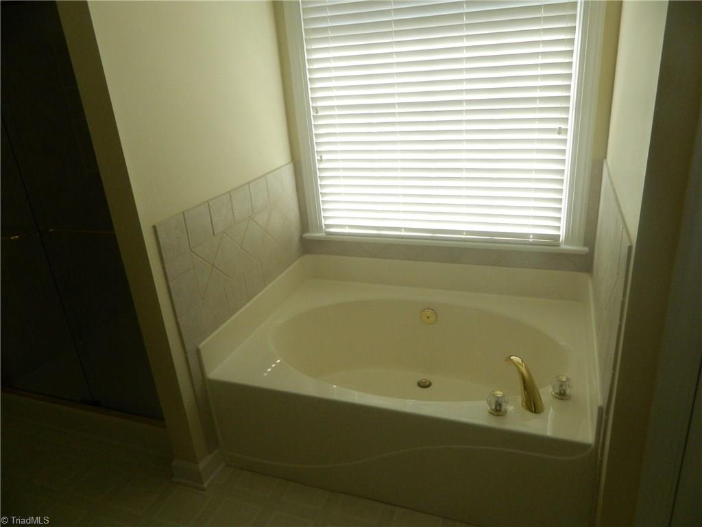 3888 Waterview Road High Point, NC 27265 - Photo 16 of 24 Gallery Image 16