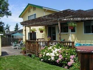 1537 Genesis Court Rohnert Park, CA 94928 - Photo 1 of 6 Gallery Image 1