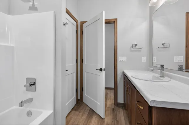 $645,000 | 2564 North Stellita Circle, De Pere, WI 54115