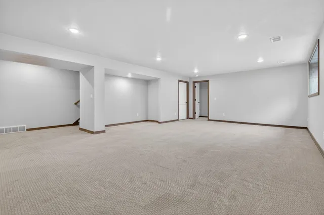 $645,000 | 2564 North Stellita Circle, De Pere, WI 54115